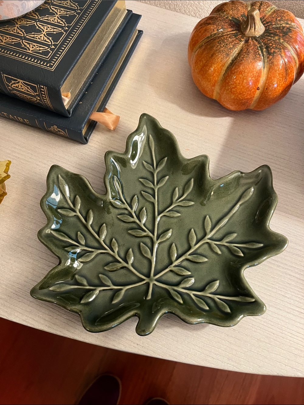 Pier 1 Imports Spice Route Green Leaf Ceramic Serving Decorative Dish